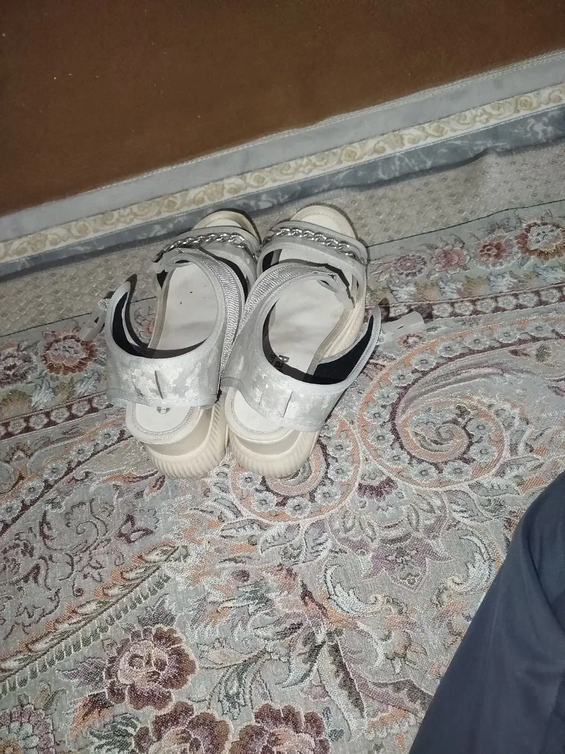 دو عدد کفش|کیف، کفش، کمربند|یزد, |دیوار