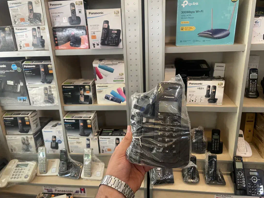 تلفن بیسیم kxtgB110رومیزی بیسیم پاناسونیک مشابه نو|تلفن رومیزی|تهران, ایرانشهر|دیوار