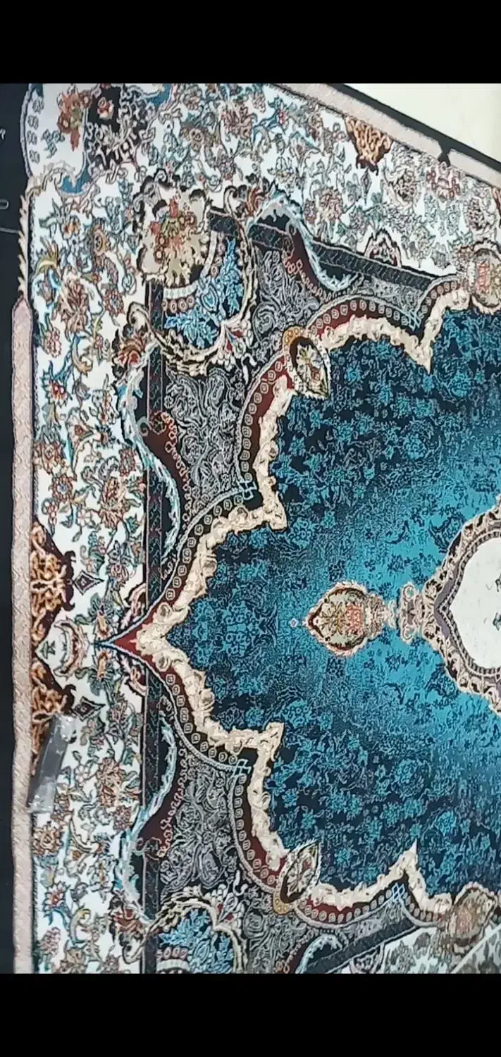 تمیز وسالم گلیم وفرش|فرش|قزوین, |دیوار