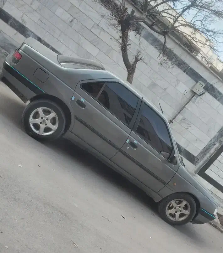 پژو405|خودرو سواری و وانت|بروجرد, |دیوار