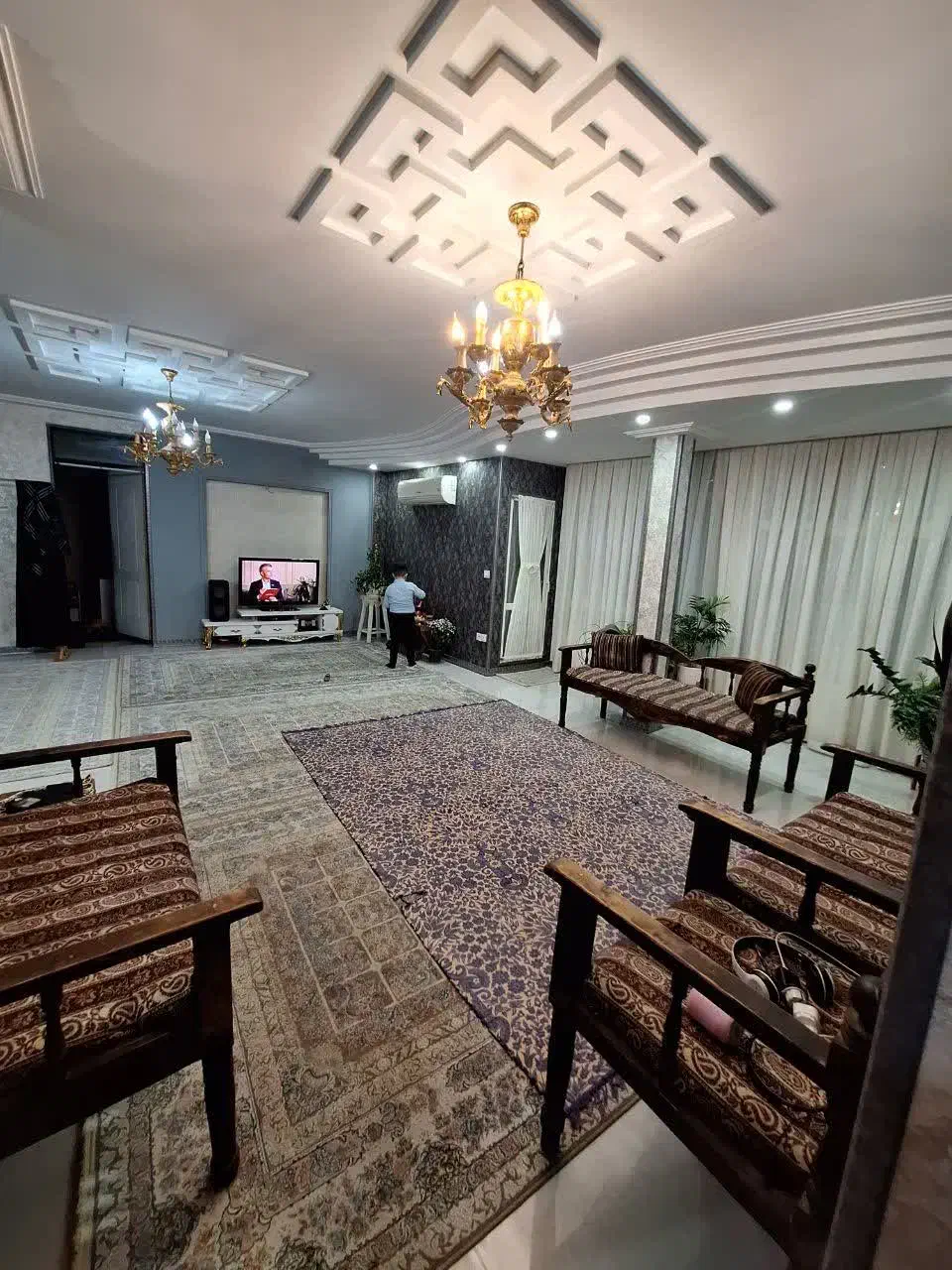 فرحزاد ۱۲۰ متر ۳خواب طبقه دوم