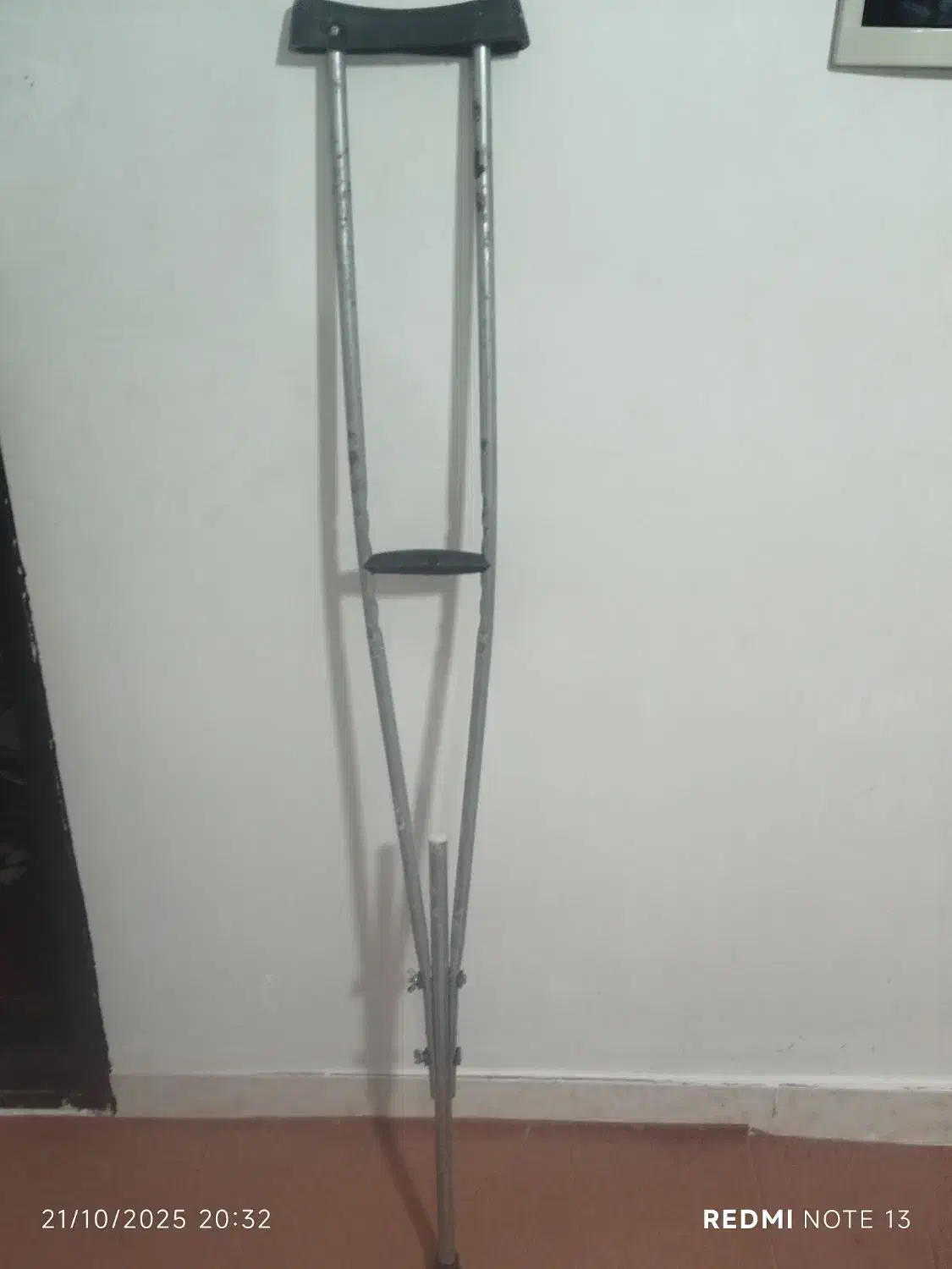 عصای|پزشکی|اهر, |دیوار