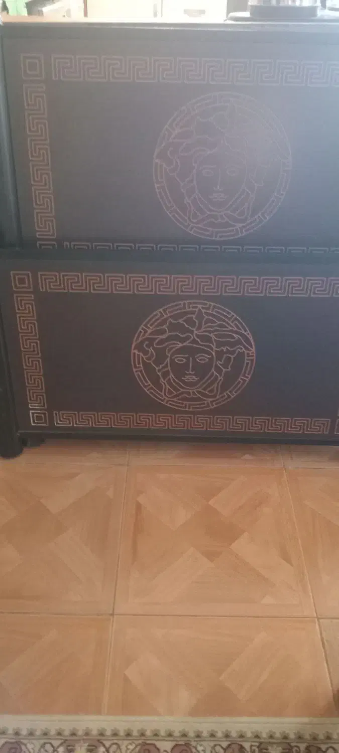 تخت یک نفره سالم|تخت و سرویس خواب|بندر انزلی, لاله|دیوار