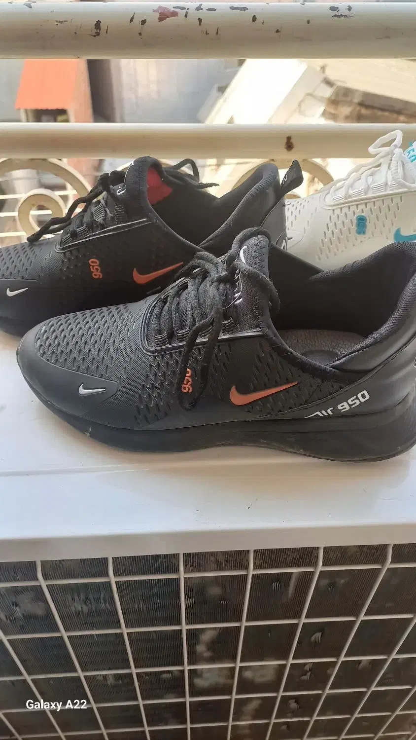 کتونی|کیف، کفش، کمربند|نکا, |دیوار