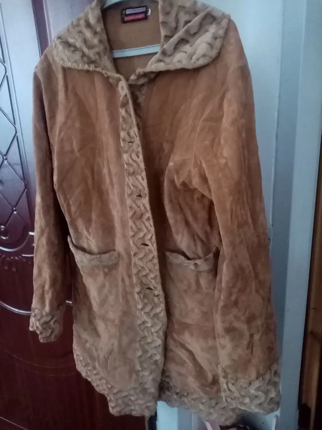 لباس|لباس|رفسنجان, |دیوار