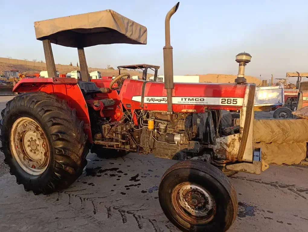 تراکتور فرگوسن|خودرو سنگین|فولادشهر, زاینده رود|دیوار