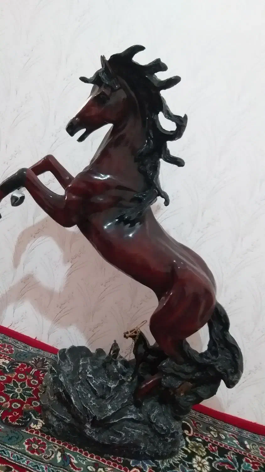 مجسمه اسب|مجسمه، تندیس، ماکت|سلماس, |دیوار