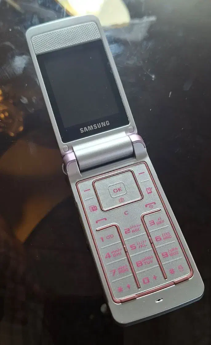 گوشی سامسونگ تاشوGT-S3600i|موبایل|بروجرد, |دیوار