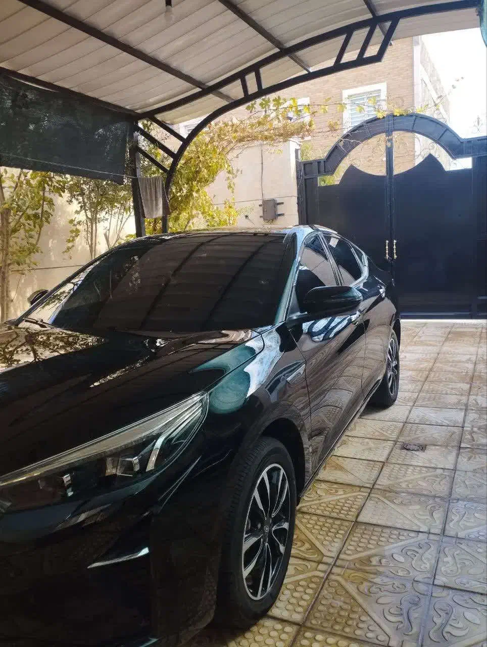 ماشین j7 مشکی مدل1404 سند تکبرگ صفرکیلومتر|خودرو سواری و وانت|کرمان, |دیوار