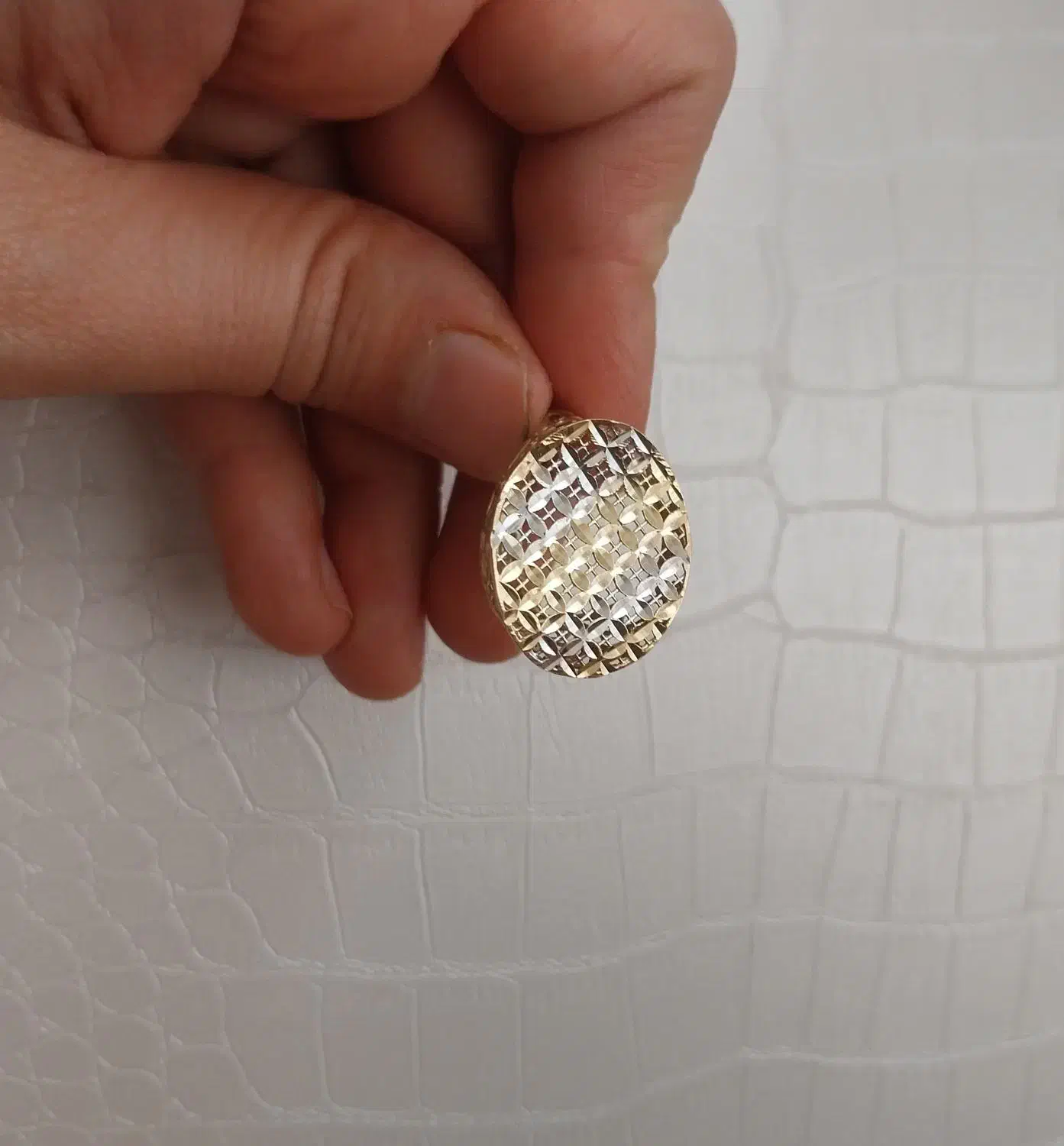 انگشترطلا قیمت تابلو +۴درصد|جواهرات|اردبیل, |دیوار