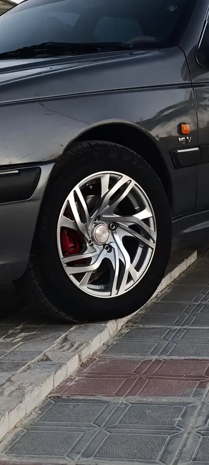 رینگ فونیکس همراه با لاستیک|قطعات یدکی و لوازم جانبی|زابل, |دیوار