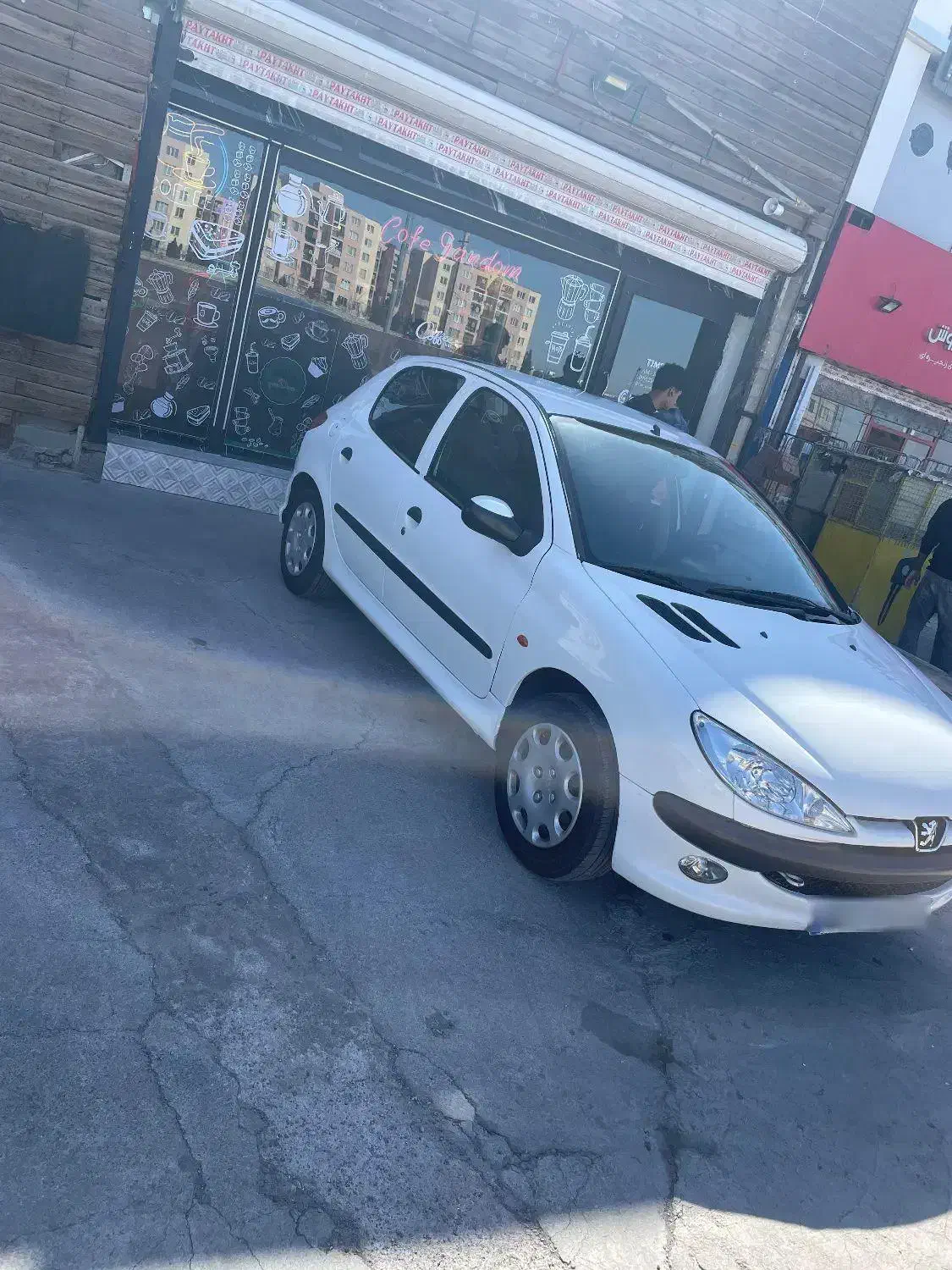 206تیپ3|خودرو سواری و وانت|پرند, فاز ۶|دیوار