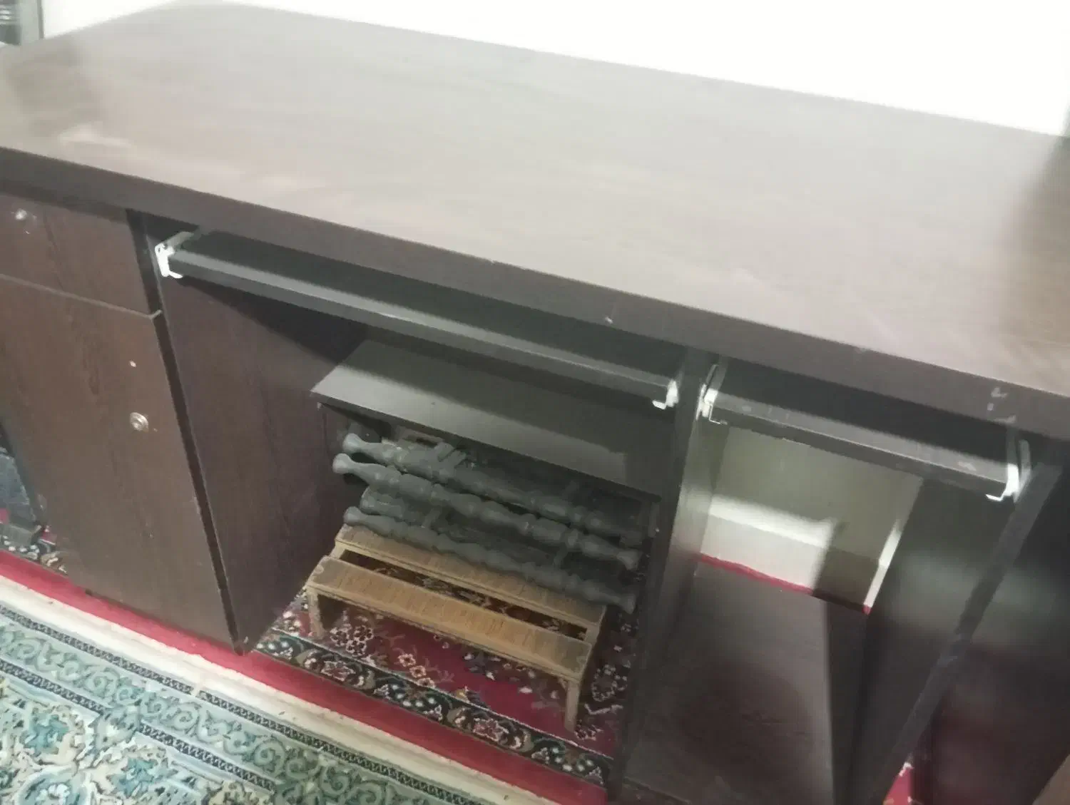 میز|میز تحریر و کامپیوتر|شیراز, وحدت|دیوار