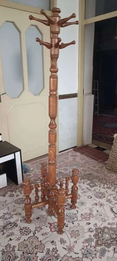 چوب لباسی ایستاده چوبی|بندرخت و رختآویز|ایلام, |دیوار