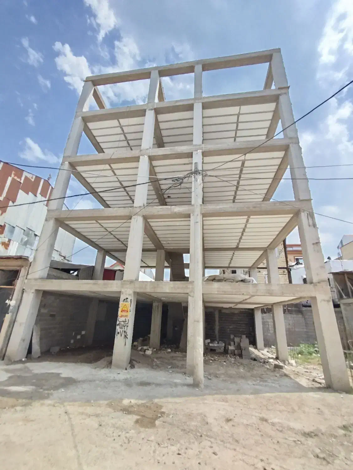 پیش فروش فوری آپارتمان با آسانسور-پارکینگ حمیدیان|فروش آپارتمان|رشت, حمیدیان|دیوار