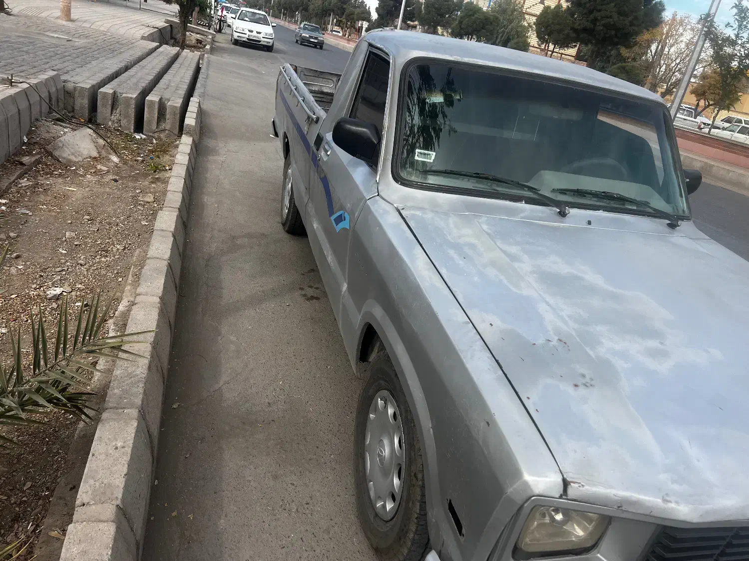 مزدا نقره ای تک کابین|خودرو سواری و وانت|سیرجان, |دیوار