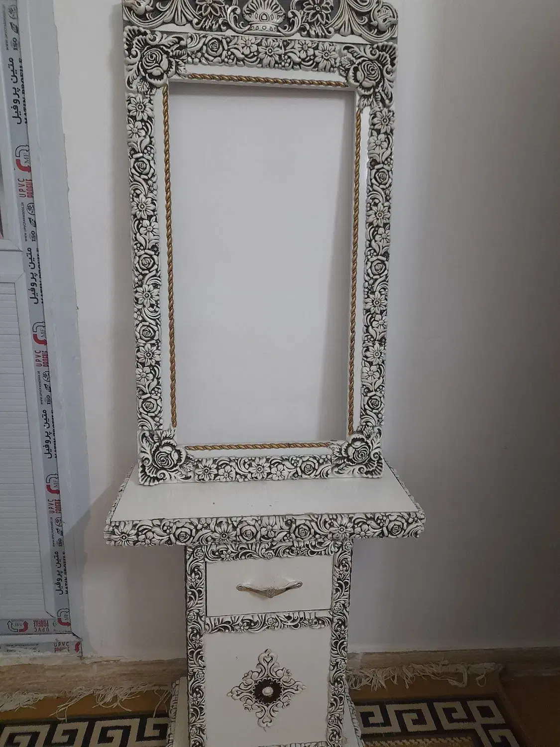 کنسول و میز تلوزیون|بوفه، ویترین، کنسول|قوچان, |دیوار