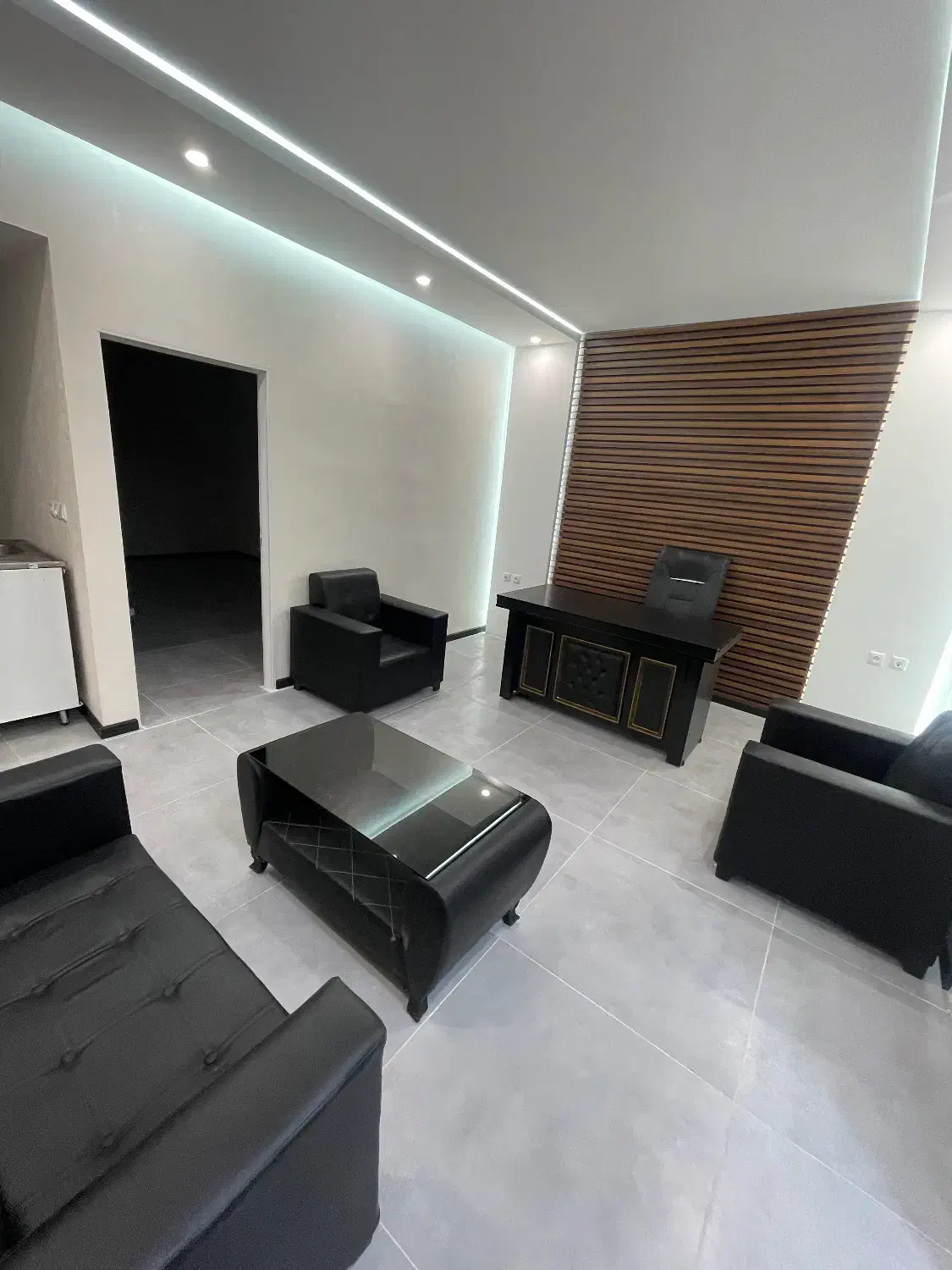 اجاره اتاق اداری ویژه وکلا خیابان هنرستان|اجارهٔ دفتر کار، اتاق اداری، مطب|مشهد, نیروی هوایی|دیوار