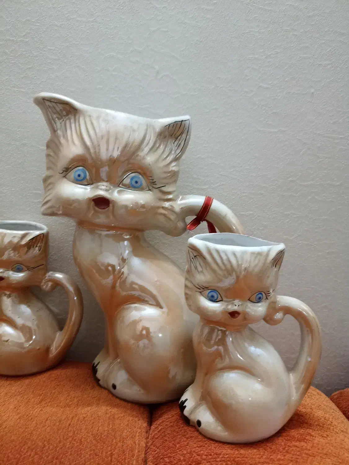 پارچ و لیوان دکوری گربه|صنایع دستی و سایر لوازم تزئینی|فردیس, منظریه|دیوار