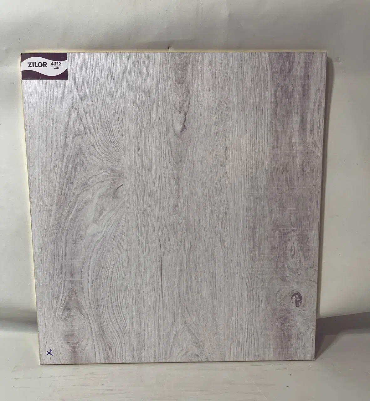 کفپوش و پارکت|صنایع دستی و سایر لوازم تزئینی|همدان, |دیوار