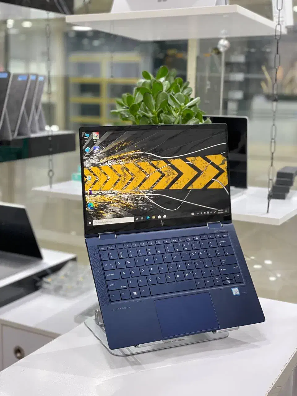 بدون پیش پرداخت ۱۵۰مدل لپ تاپ استوک اقساطی گارانتی|رایانه همراه|تهران, میرداماد|دیوار