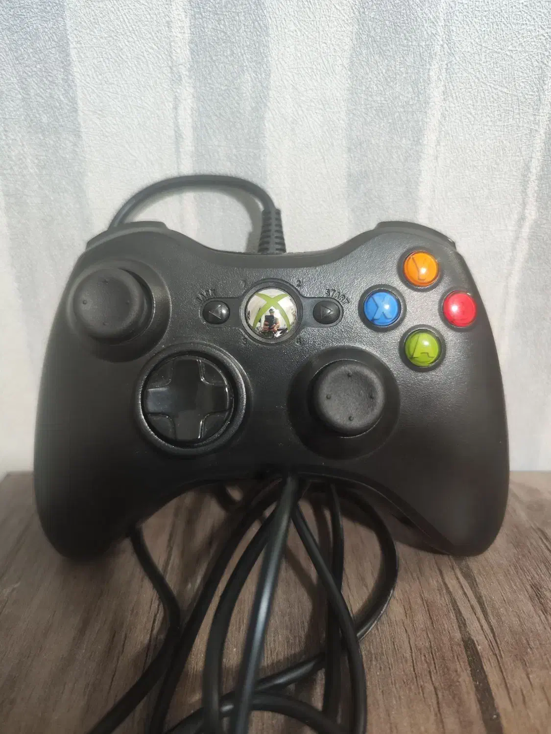 دسته Xbox مناسب برای pc یک هفته استفاده شده|کنسول، بازی ویدئویی و آنلاین|اصفهان, باغ دریاچه|دیوار
