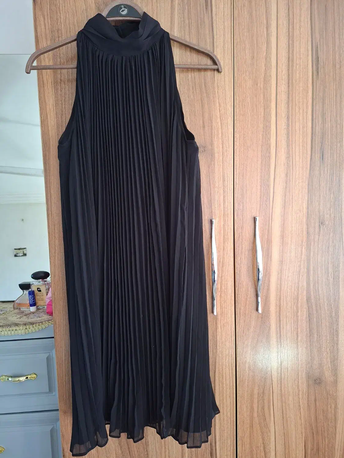 لباس در حد نو|لباس|کردکوی, |دیوار