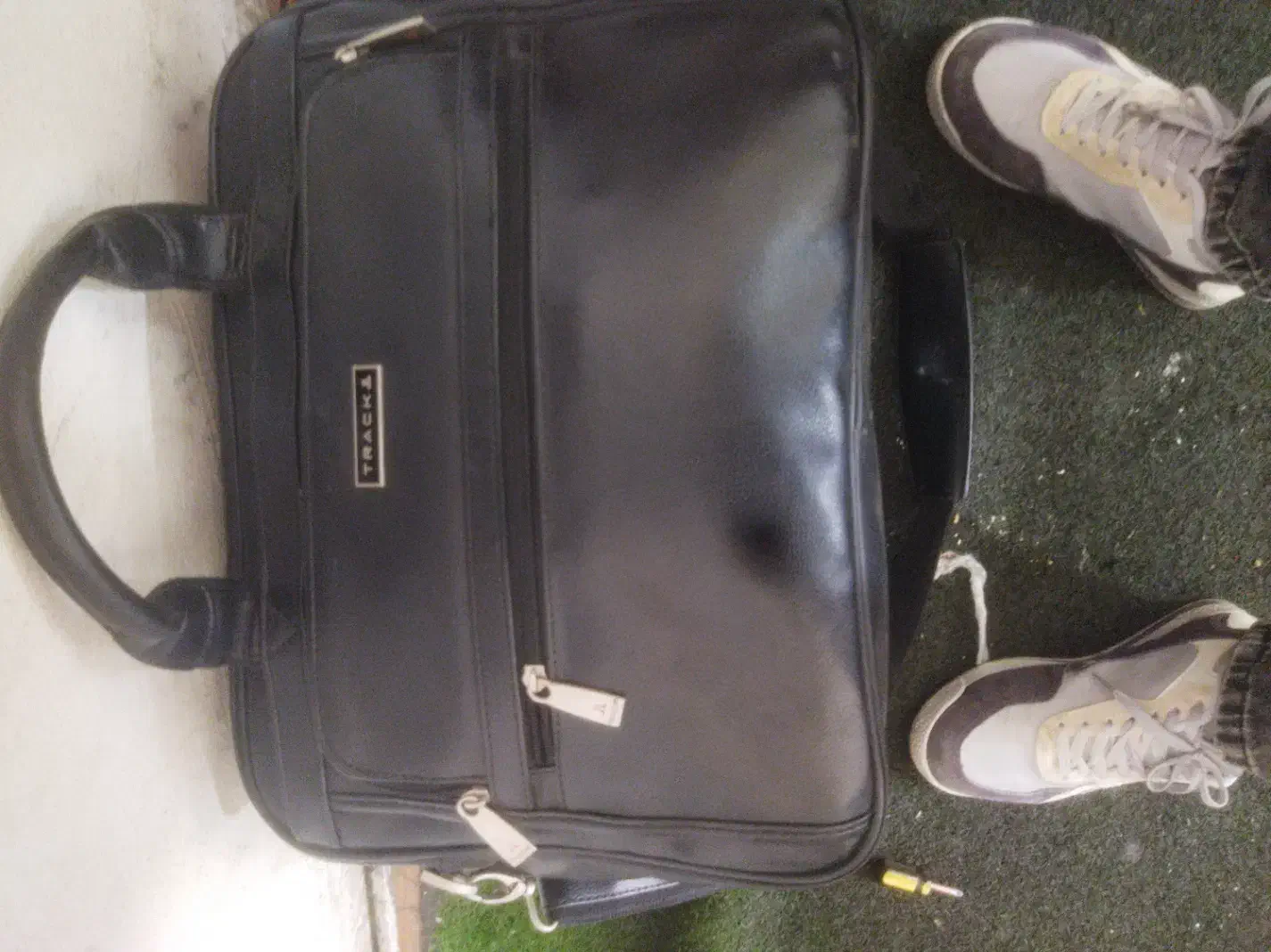 کیف لپ تاب|کیف، کفش، کمربند|شیراز, تحویلی|دیوار