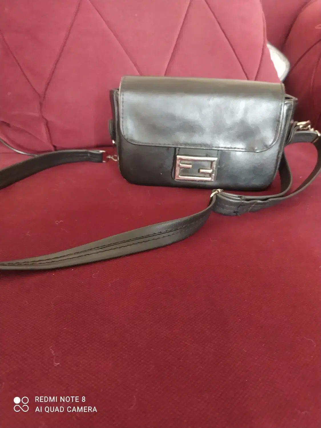 کیف|کیف، کفش، کمربند|رشت, کوی مهر|دیوار