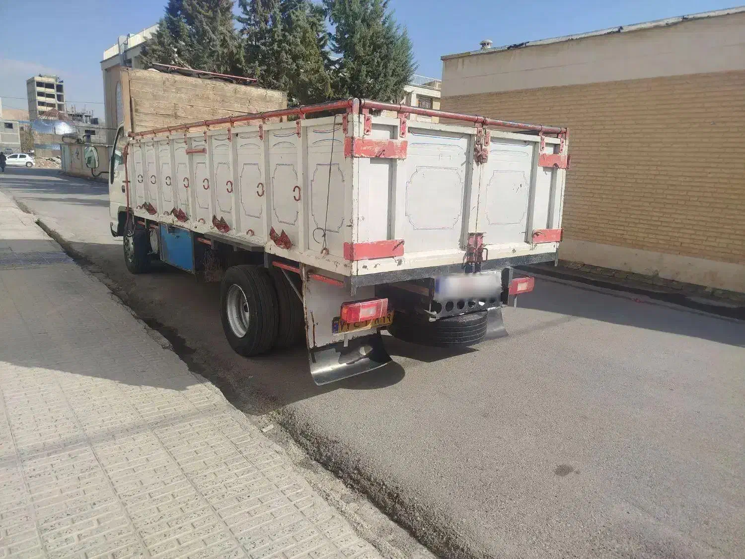 ایسوزو 6تن مدل87|خودرو سنگین|اسلام‌‌آباد غرب, |دیوار