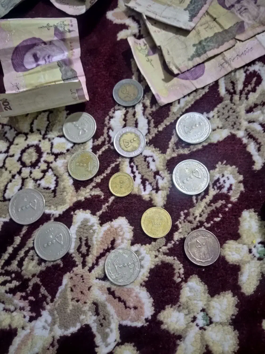 تعدادی سکه|کلکسیون سکه، تمبر، اسکناس|مشهد, علی آباد|دیوار