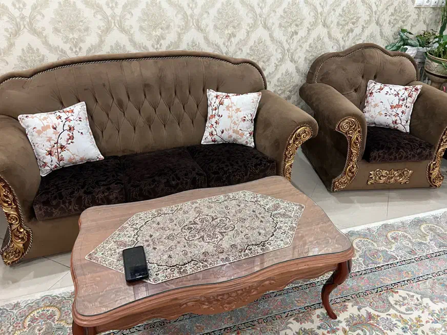 مبل هفت نفره در حد نو|مبلمان خانگی و میز عسلی|یزد, |دیوار