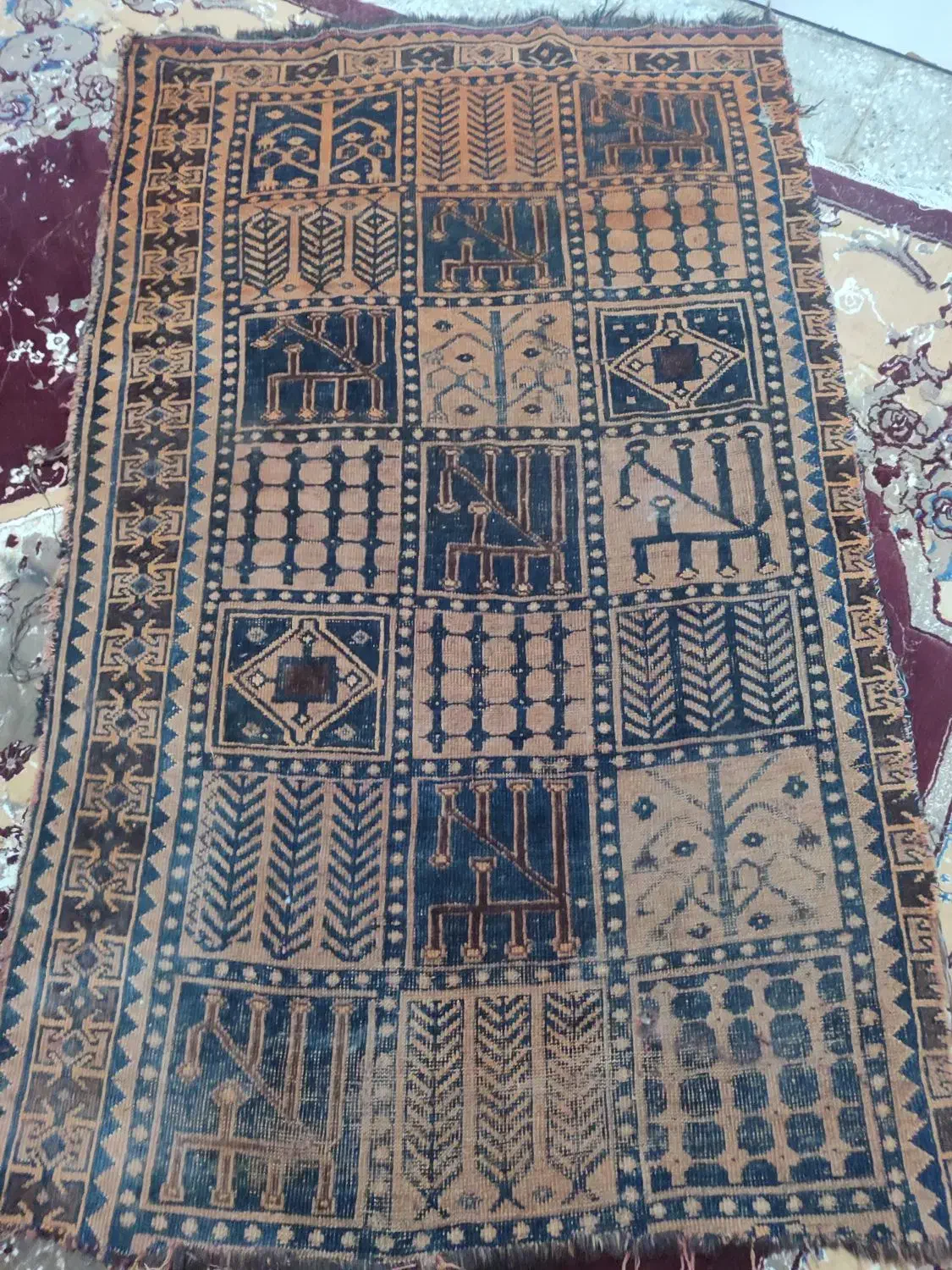 گلیم فرش قدیمی قدمت دار بالای 100 سال|گلیم، جاجیم، گبه|رامهرمز, |دیوار