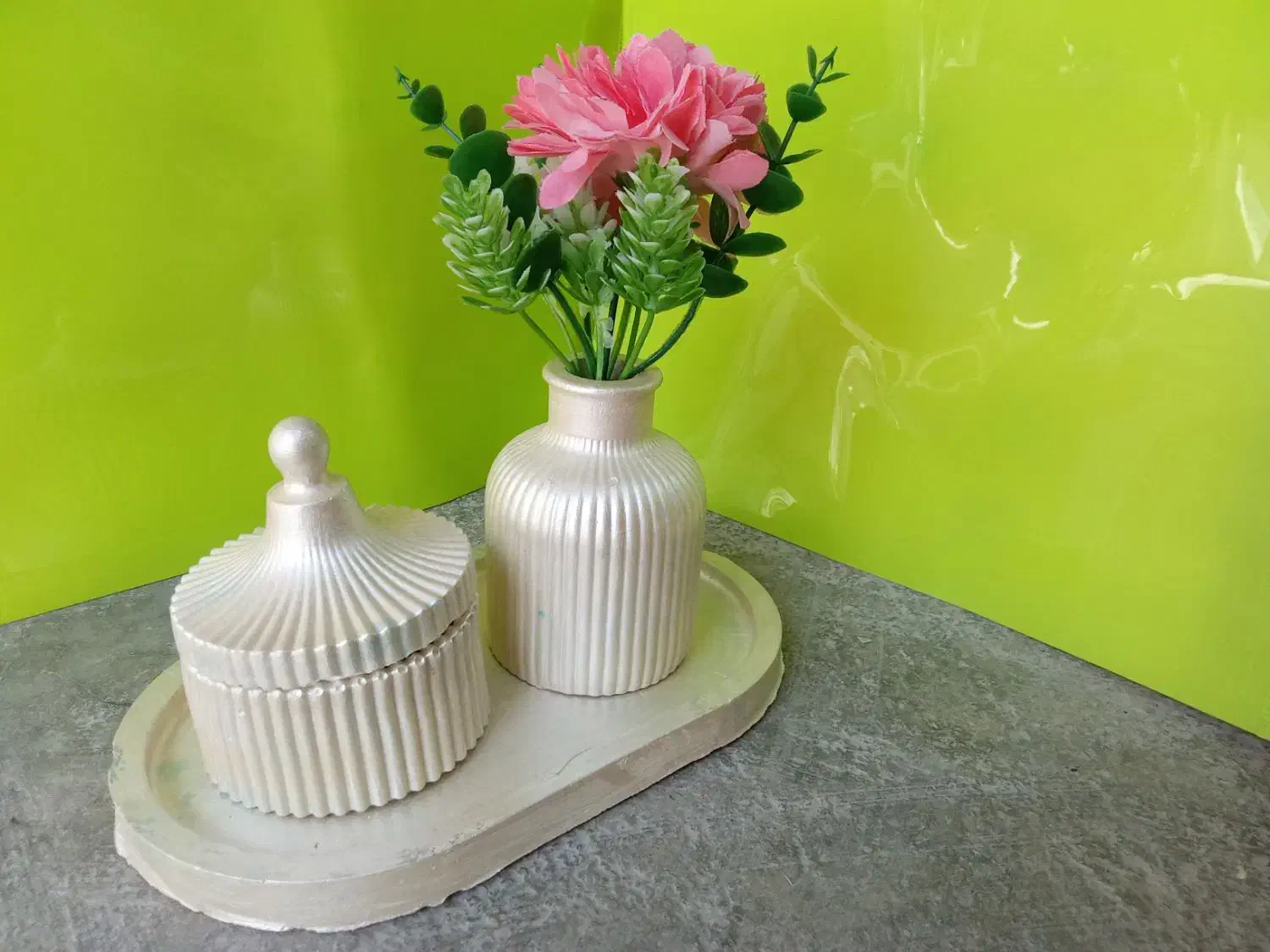 تولید انواع اکسسوری ودکوری وتزیینی سنگ مصنوعی|صنایع دستی و سایر لوازم تزئینی|سراوان, |دیوار