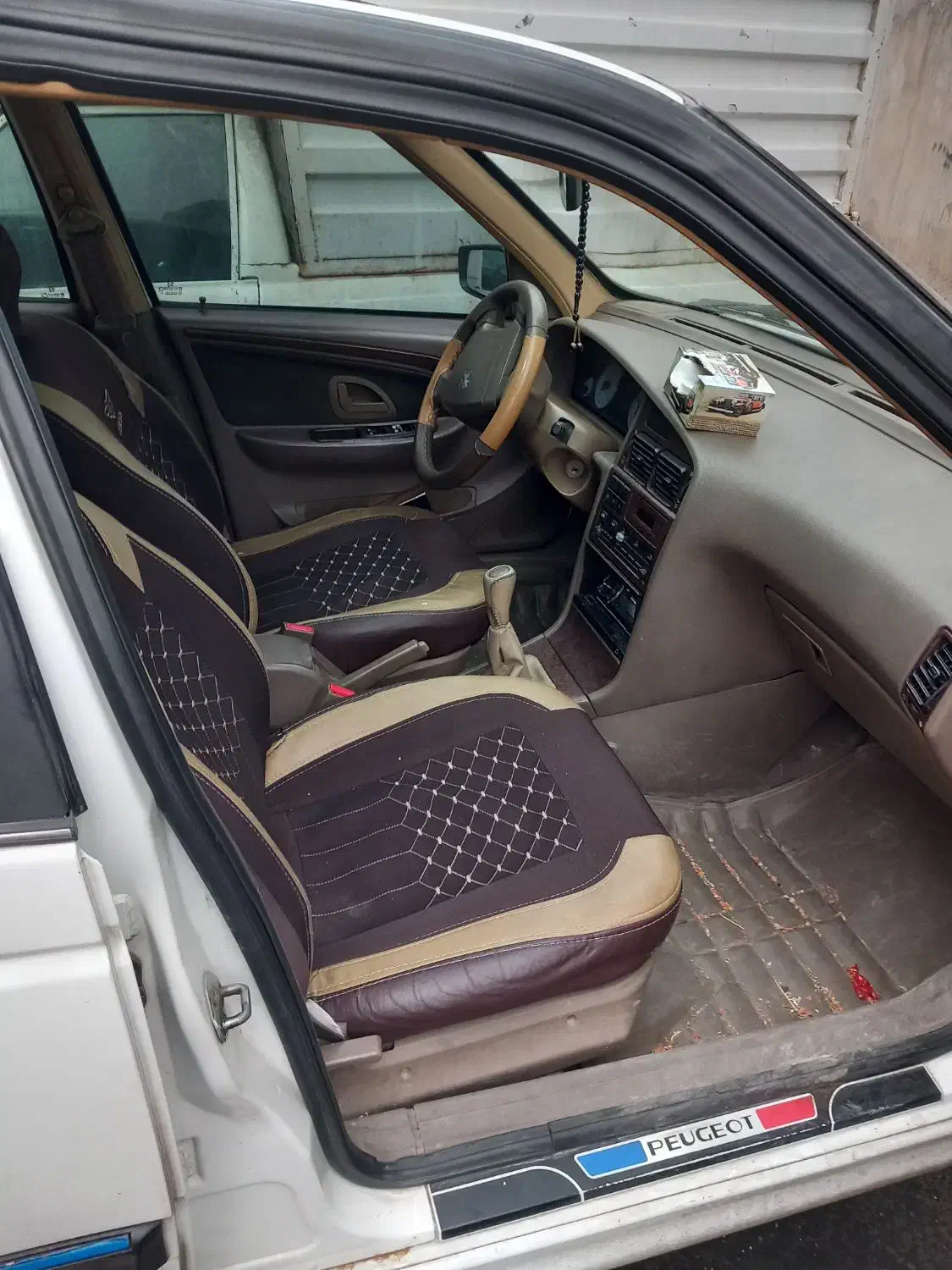 پژو پارس سال مدل ۹۲ عروسک|خودرو سواری و وانت|تبریز, |دیوار