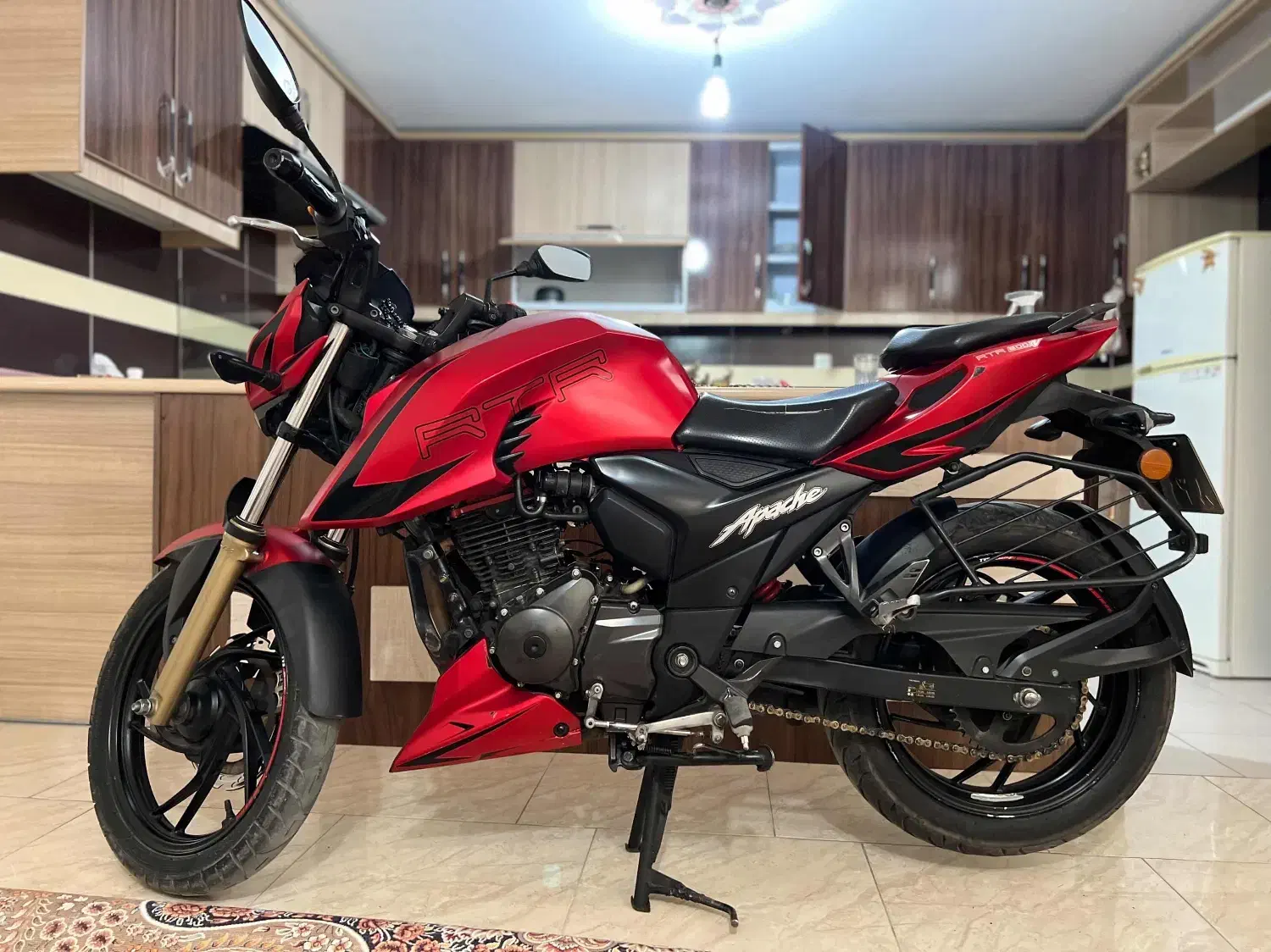 اپاچی ۲۰۰|موتورسیکلت|گلپایگان, |دیوار