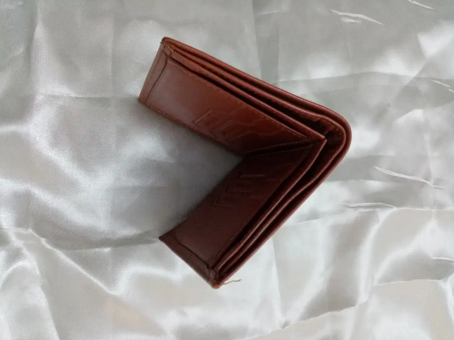 کیف پول زیبا، کیفیت عالی، قیمت مناسب|کیف، کفش، کمربند|قم, صفائیه|دیوار