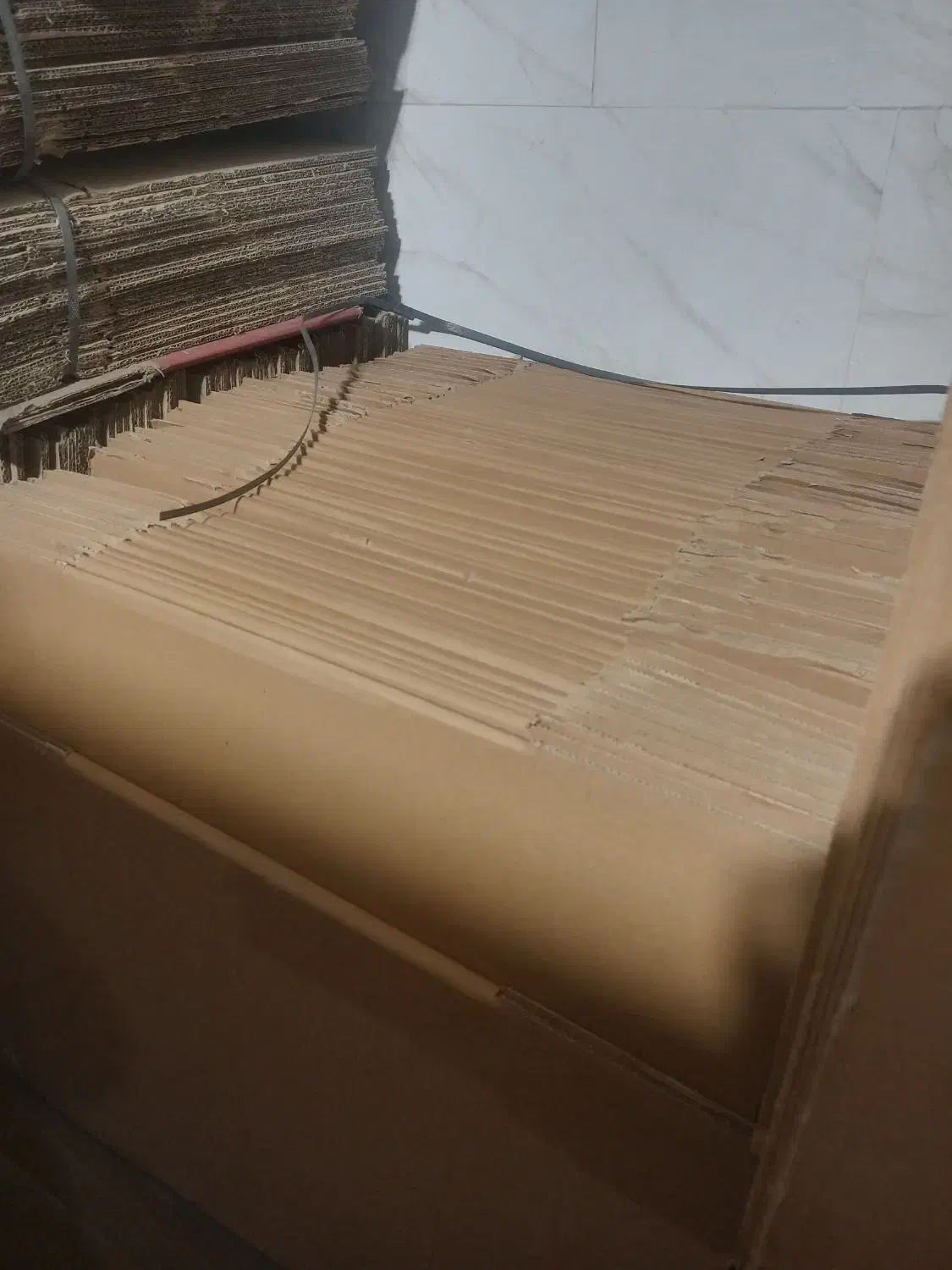 کارتن بسته بندی|مواد شوینده و دستمال کاغذی|باسمنج, |دیوار