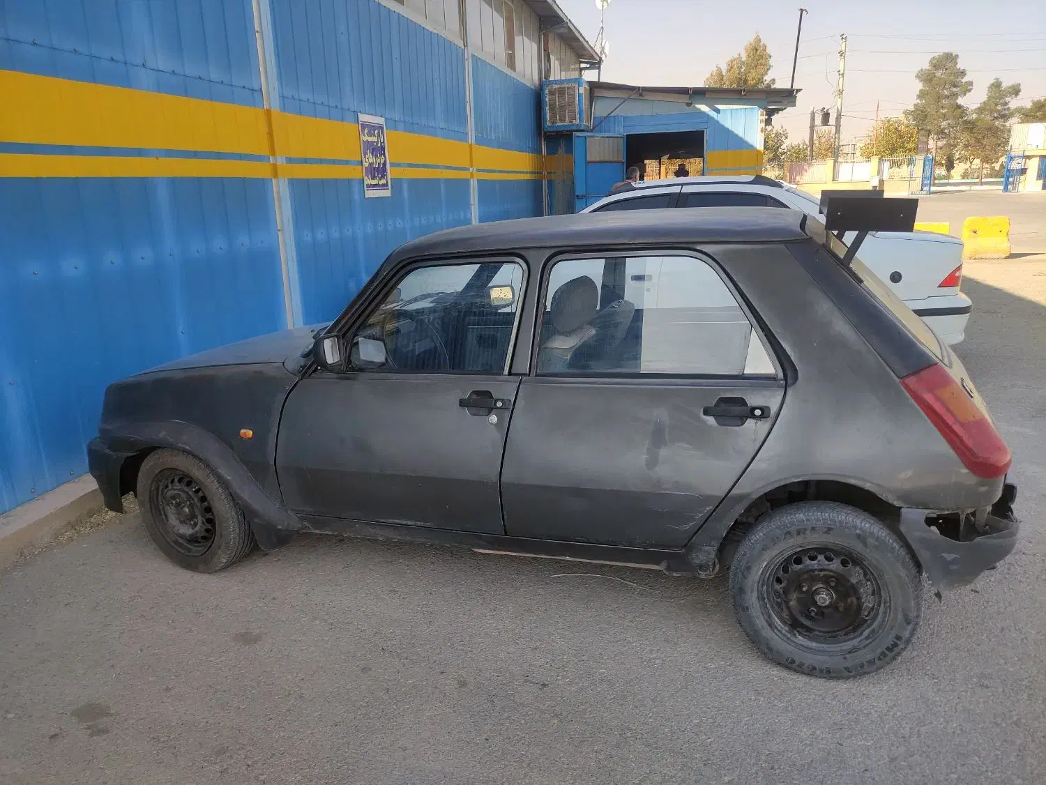 پی کی مدل ۸۴|خودرو سواری و وانت|اصفهان, بهرام‌آباد|دیوار