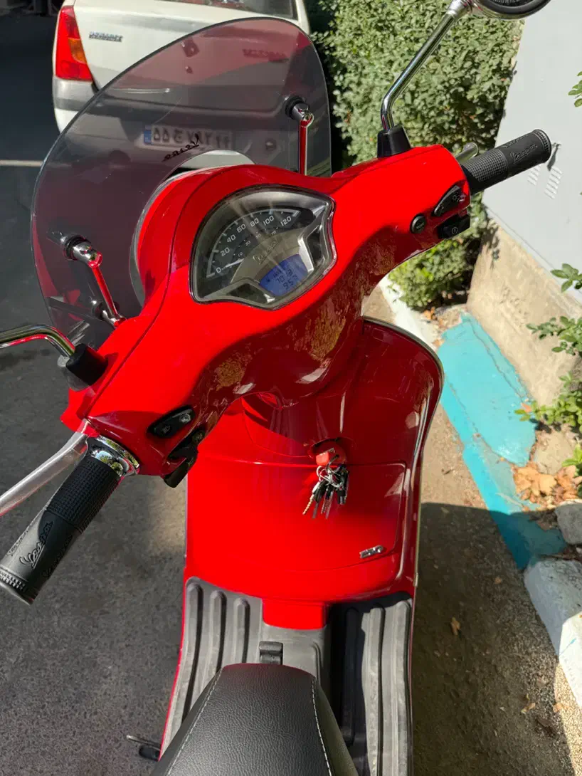 وسپا VXL 150cc اصلی|موتورسیکلت|تهران, زعفرانیه|دیوار