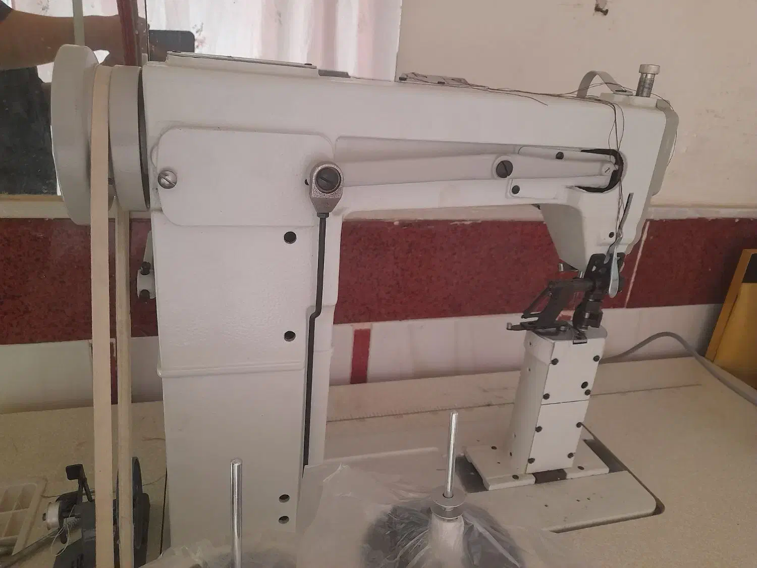 چرخ صنعتی|چرخ خیاطی و ریسندگی|قم, شهر قائم|دیوار