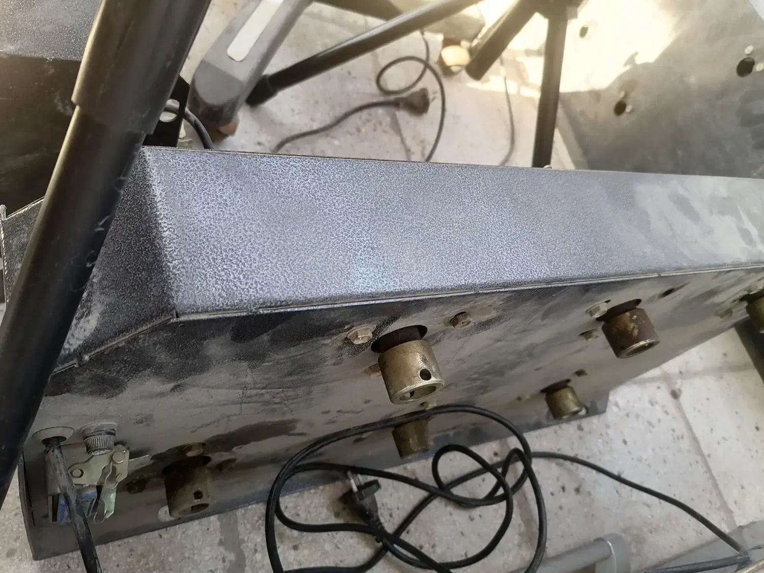 بریل برقی|دوربین عکاسی و فیلم‌برداری|قم, ولیعصر|دیوار