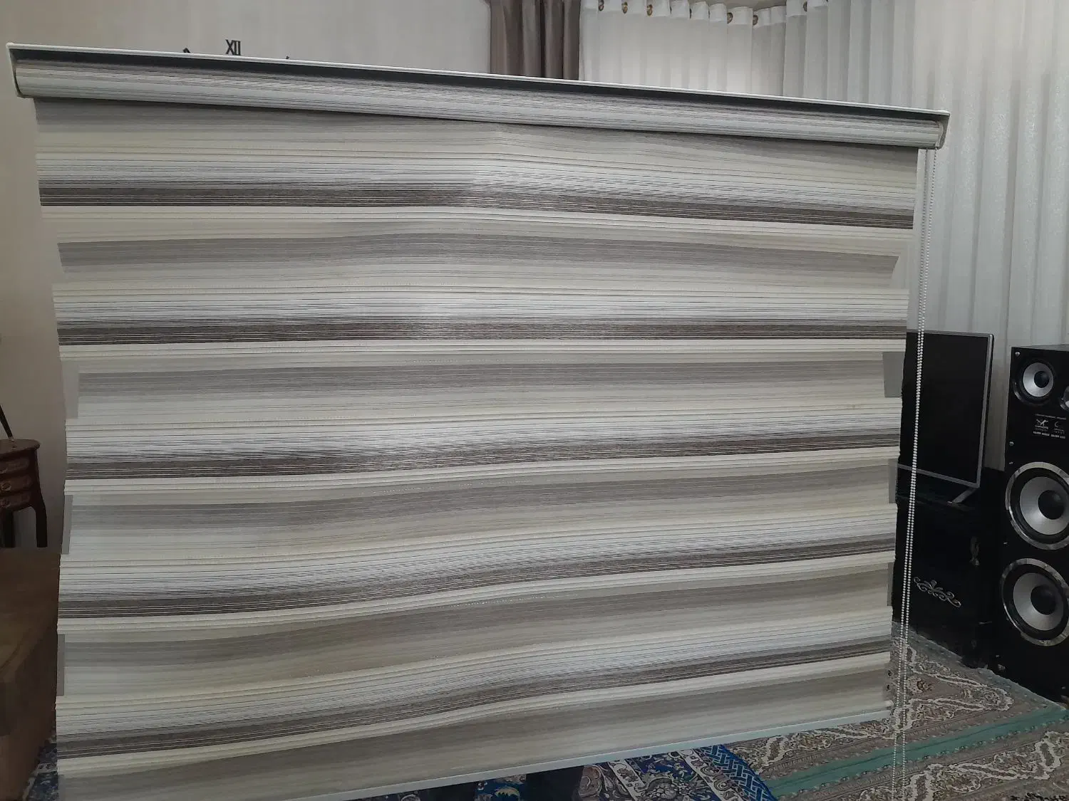 پرده زبرا سالم تمیز اندازه رو روش نشون میده|پرده، رانر، رومیزی|اسکو, |دیوار