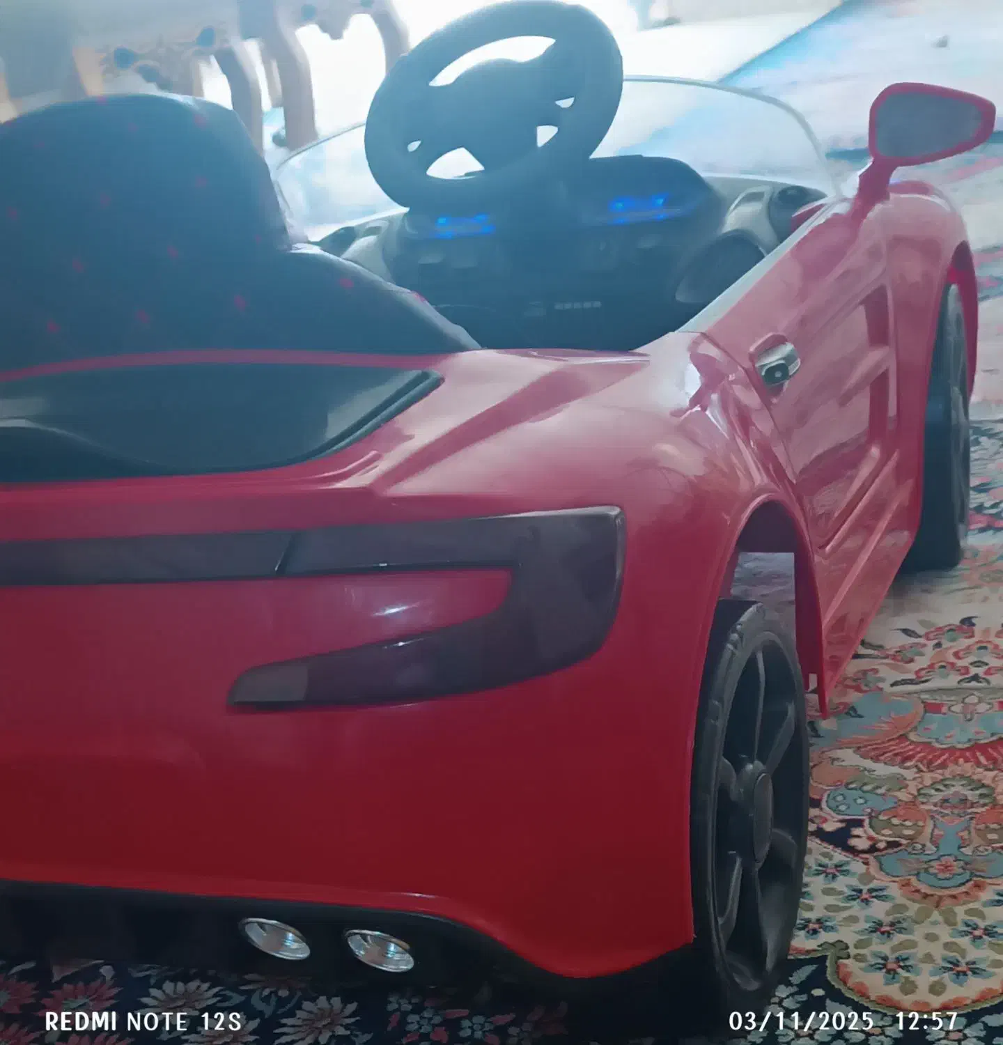 ماشین شارژی درحدنو|اسباببازی|بافت, |دیوار