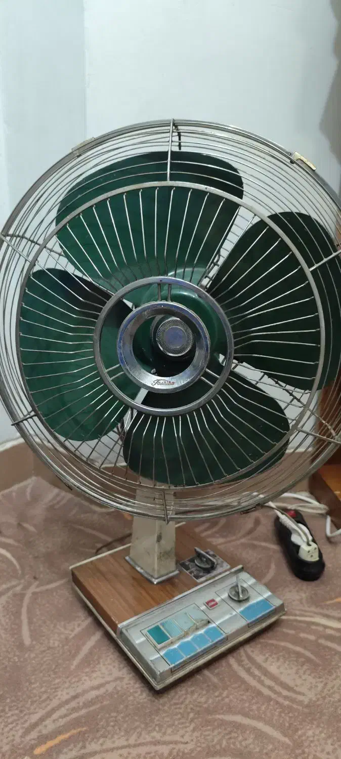 پنکه توشیبا ژاپنی|کلکسیون اشیاء عتیقه|تهران, شهرک زینبیه|دیوار