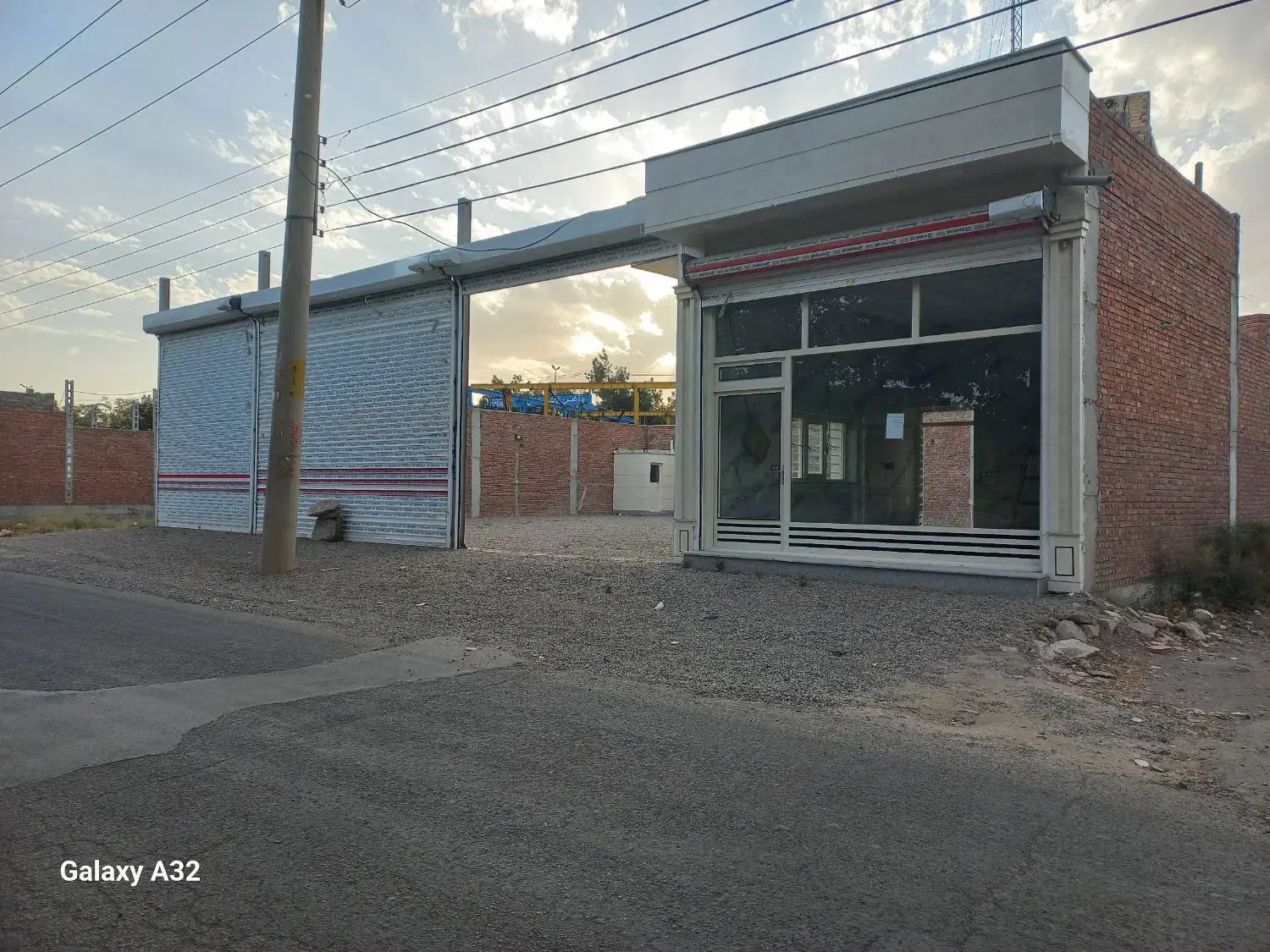 اجاره محل نمایشگاه اتومبیل|اجارهٔ مغازه و غرفه|بناب, |دیوار