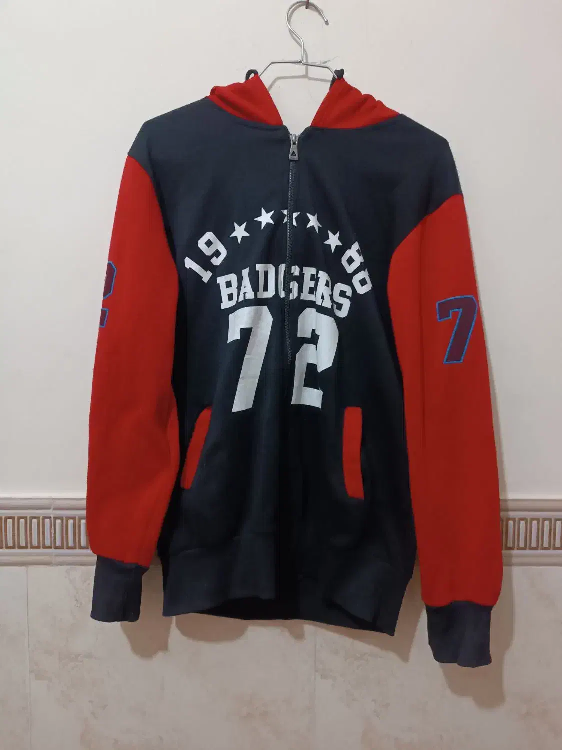 کاپشن بسیار تمیز|لباس|برازجان, |دیوار