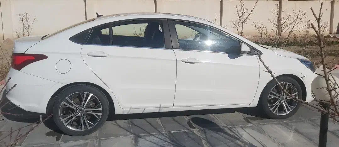 آریزو ۵ اکسنت فول، 96|خودرو سواری و وانت|تهران, آسمان|دیوار