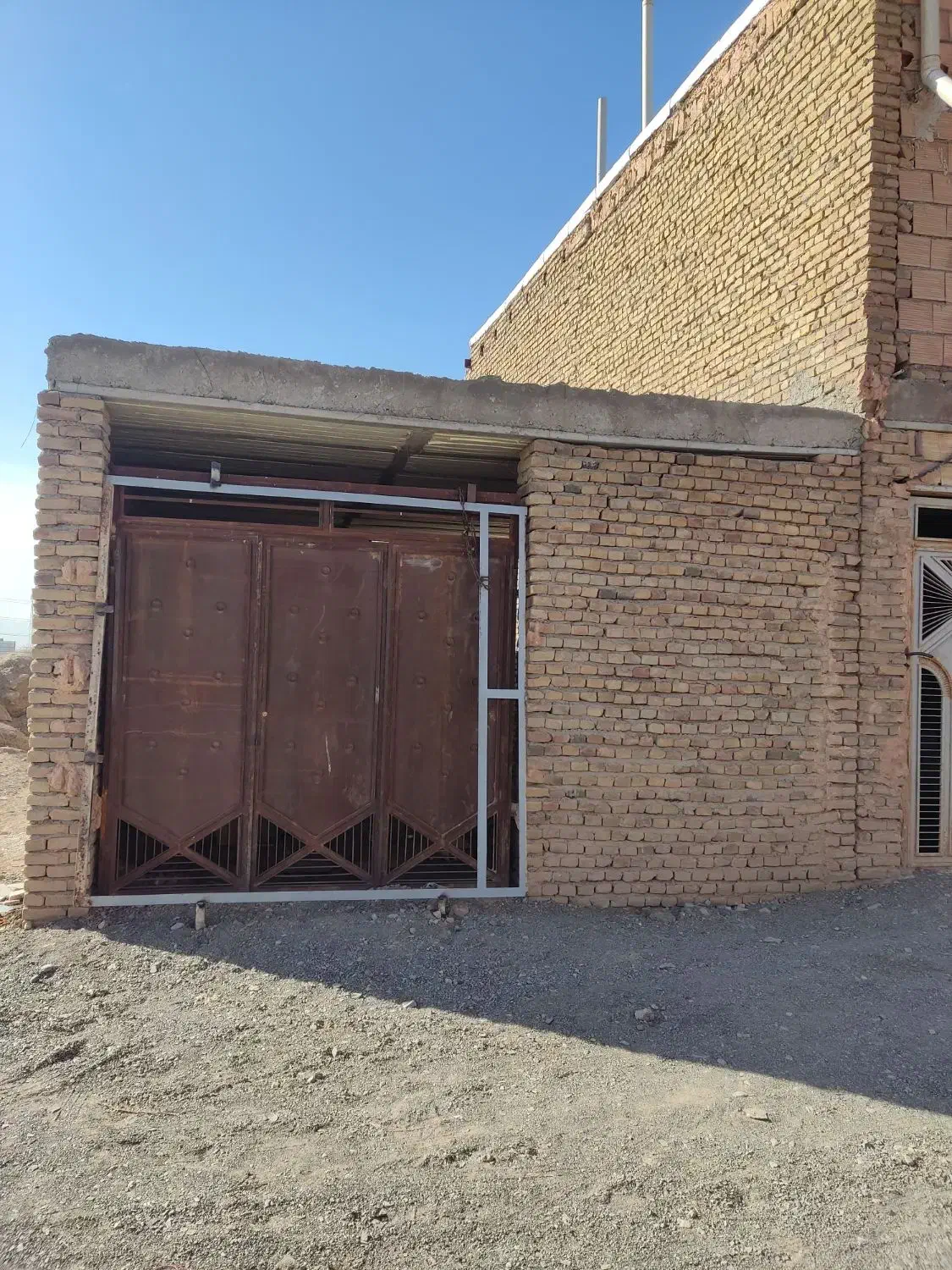 منزل نیمه ساخت به متراژ150متر|فروش خانه و ویلا|سبزوار, گلشن|دیوار