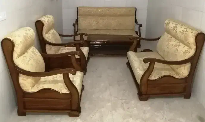 مبل 7 نفره با دو میز عسلی|مبلمان خانگی و میز عسلی|چالوس, |دیوار